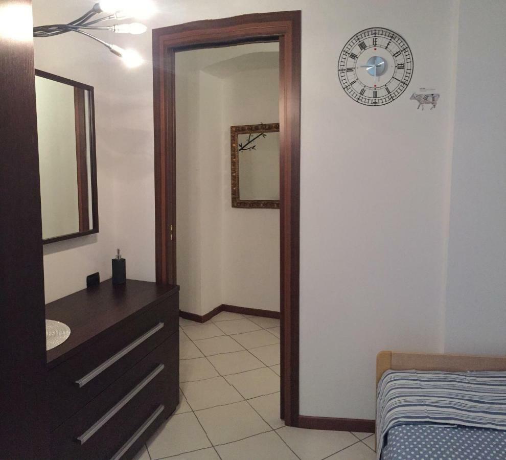 Appartamenti Al Golfo Salo Ngoại thất bức ảnh